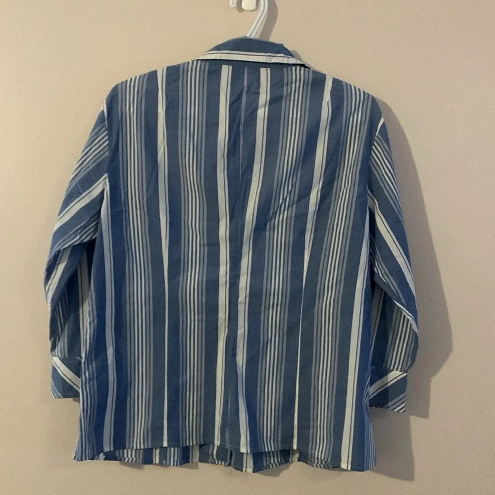 MICHAEL Michael Kors - Blue & White Striped Button Down Shirt - Women’s Size 10 - Picture 7 of 7